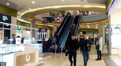 Крупный торговый центр в Ярославле снесут: власти назвали причины - progorod76.ru - Ярославль - район Дзержинский