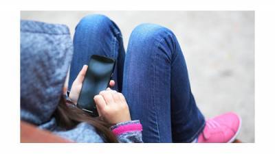 В российских школах запретят использовать смартфоны и планшеты - crimea.ria.ru - Крым - Симферополь