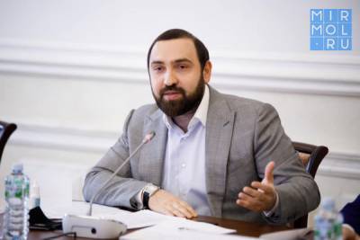 Султан Хамзаев - Султан Хамзаев взял под личный контроль расследование дела о подмене умерших новорожденных на куклы - mirmol.ru - респ. Дагестан