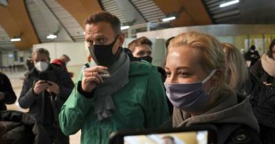 Юлий Навальный - Юлия Навальная - Светлана Давыдова - Жена Навального Юлия прилетела во Франкфурт-на-Майне с частным визитом - СМИ - tsn.ua - Германия