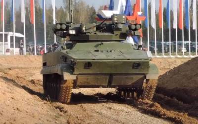 Робототехнический комплекс «Удар» научили автономному движению на поле боя - topwar.ru