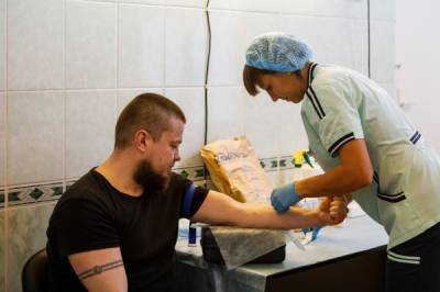 Джон Хопкинс - Прививки вакцинами Pfizer и Moderna в США снова привели к опасному заболеванию - иммунной тромбоцитопении - nakanune.ru - США - шт.Флорида