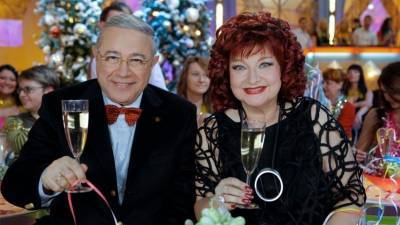 Евгений Петросян - Елена Степаненко - Ошибки нет: суд по разделу имущества Петросяна и Степаненко пройдет 11 февраля - 5-tv.ru - Москва