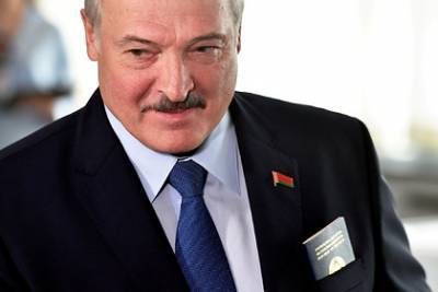 Владимир Путин - Александр Лукашенко - Лукашенко собрался в Россию за кредитом на 3 миллиарда долларов - lenta.ru - Москва - Сочи - Белоруссия - Минск