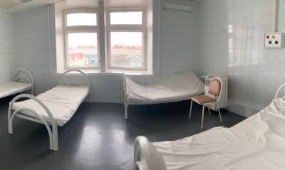 В Тюменской области зафиксировали еще 3 смерти от коронавируса. Все умерли 265 человек - znak.com - Тюменская обл.