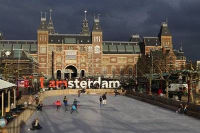 Амстердам впервые обогнал Лондон по объему торговли ценными бумагами - smartmoney.one - Москва - Англия - Лондон - Голландия - Амстердам - Amsterdam