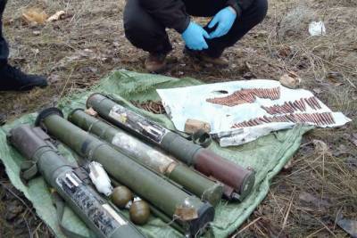 Ярослава Зорина - Возле Станицы Луганской найдены гранатометы террористов «ЛНР» - real-vin.com - ЛНР - станица Луганской