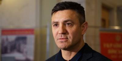 Ирина Верещук - София Кошкина - Николай Тищенко - Николай Тищенко возглавит ячейку Слуги народа в Закарпатской области - ТЕЛЕГРАФ - telegraf.com.ua - Закарпатская обл. - Ужгород