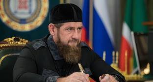 Светлана Ганнушкина - Рамзан Кадыров - Кадыров продемонстрировал стремление быть первым в отмене масочного режима - kavkaz-uzel.eu - респ. Чечня - респ. Удмуртия