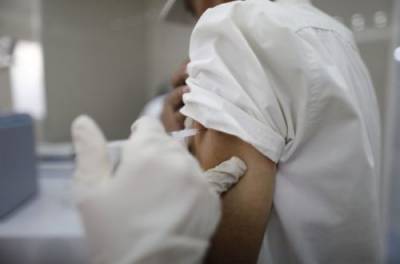 В Польше 11 человек умерли после COVID-вакцинации - from-ua.com