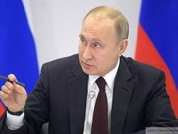 Дмитрий Песков - Кремль возмутил слив со встречи Путина с главредами СМИ - newsland.com