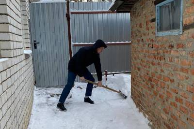 Тамбовские депутаты доставляют продукты и лекарства пожилым горожанам - tambov.mk.ru