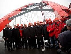 Владимир Путин - Более 700 сотрудников «Сибмоста» уволены. Они пожаловались Путину на невыплаты - newsland.com - Новосибирск - Новосибирская обл.