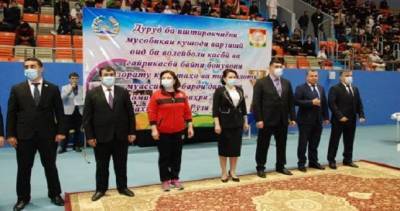 В Душанбе стартовал волейбольный турнир среди женщин за Кубок Председателя города - dialog.tj - Душанбе