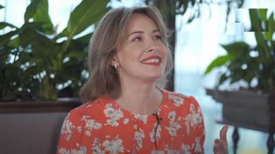 Елена Крав - Елена Кравец - Кравец из "Квартал 95" получила дом в подарок, кадры настоящей роскоши: "Мамы девочек меня поймут" - sport.politeka.net