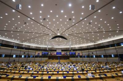 Кадри Симсон - Европарламент принял резолюцию о приостановке запуска БелАЭС - aif.ru - Белоруссия - Брюссель
