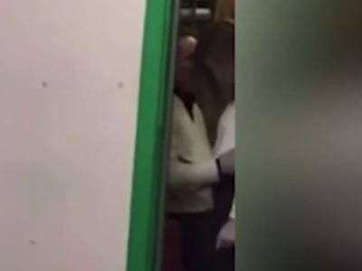 В СПб на учителя ОБЖ завели дело о приставаниях к ученице. Директор школы считала ее жалобы «фантазиями» - bloknot.ru - Санкт-Петербург