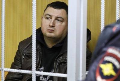 Алексей Смирнов - Присяжные признали полицейского виновным в деле о стрельбе в метро Москвы - govoritmoskva.ru - Москва