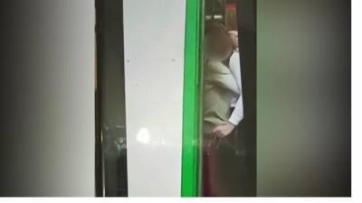 Ирина Потехина - На любвеобильного школьного учителя завели второе уголовное дело - piter.tv