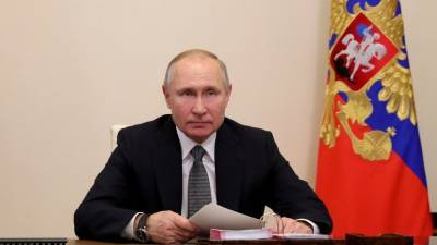 Владимир Путин - Путин выделил средства для выплат ветеранам в Севастополе - russian.rt.com - Севастополь