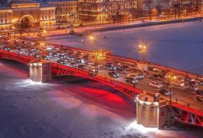 Дворцовый мост засиял красными огнями в честь Китайского Нового года - online47.ru - Ленинградская обл. - Санкт-Петербург
