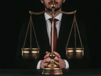 Владимир Зеленский - Виктор Медведчук - Тарас Козак - Верховный Суд открыл производство по иску об отмене санкций против трех телеканалов - gordonua.com - Россия - Украина - Снбо