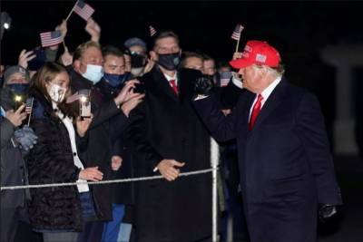 Дональд Трамп - Обвинение закончило излагать доводы на процессе по импичменту Трампу - mk.ru - США - Вашингтон