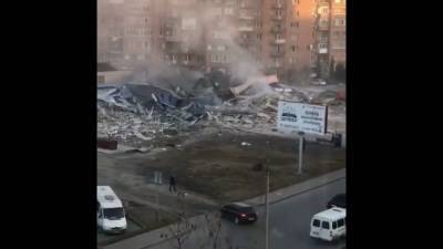 Во Владикавказе после мощного взрыва полностью разрушено здание супермаркета - actualnews.org - Владикавказ
