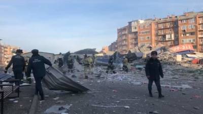Охранник разрушенного взрывом здания сам выбрался из-под обломков - vesti.ru - Владикавказ