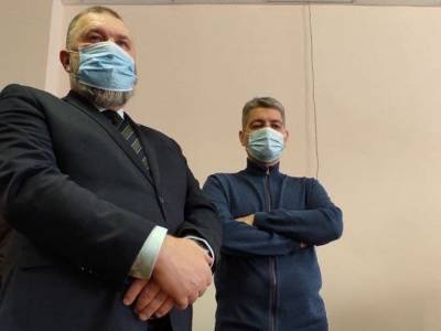 В Иркутске суд ограничил свободу координатора штаба Навального на 2 года 8 месяцев - znak.com - Иркутск
