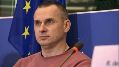 Алексей Навальный - Олег Сенцов - Осужденный за подготовку теракта в Крыму Сенцов предложил «раздробить Россию изнутри» - riafan.ru - Москва - Крым - Исландия
