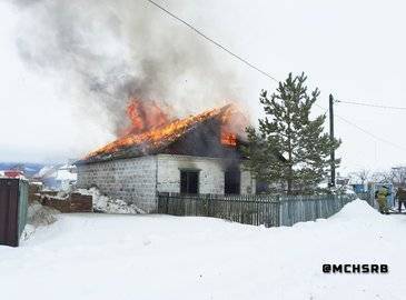 В Башкирии пожар оборвал жизни двоих маленьких мальчиков-братьев - ufacitynews.ru - Башкирия