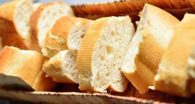 Медики объяснили, чем чревато употребление белого хлеба - lenta.ua