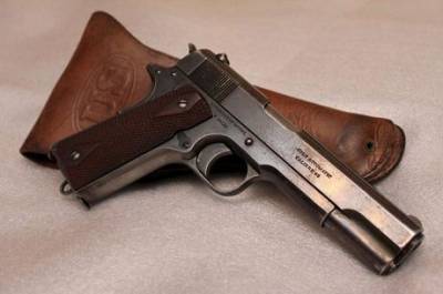 Чехия купила легендарную американскую оружейную компанию COLT - enovosty.com - США - Чехия