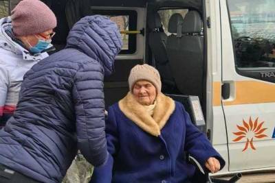 Михаил Миненков - Пенсионерку в трудной жизненной ситуации опекают в Невинномысске - kavkaz.mk.ru - Невинномысск