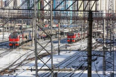 С эстакады железнодорожных путей в Подмосковье упал автомобиль - aif.ru - Москва - Московская обл. - Тверь