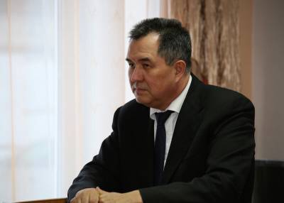 В Алтае глава ресурсов природы получил три года условно за покупку джипа - readovka.ru - респ. Алтай