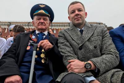 Алексей Навальный - Игнат Артеменко - Игорь Колесников - Внук ветерана Артеменко рассказал о поездках на кабриолете - lenta.ru