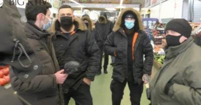 Напад на журналістів на Столичному ринку скоїли учасники стрілянини в Броварах — ЗМІ - delo.ua - Украина - місто Київ
