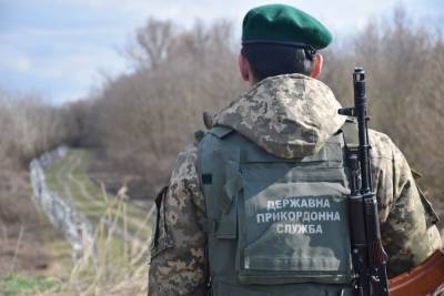 "Или вы с нами, или будете иметь проблемы": контрабандисты напали на пограничников в Мукачево - 24tv.ua - Румыния - Венгрия - Новости