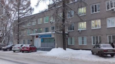 Глазовчане не могут записаться онлайн на прием к врачам по несколько месяцев - gorodglazov.com - Удмуртия
