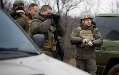 Владимир Зеленский - Новые смерти и радиация. Что происходит в Донбассе - korrespondent.net - США - Англия - Швеция - Канада - Донбасс