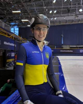 Долгополова, Репецкая и Гандей победили на чемпионате Украины по шорт-треку - news.bigmir.net - Киев - Харьков