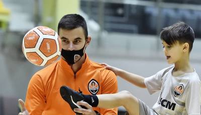 Шахтер открыл вторую футбольную школу в Киеве - sportarena.com - Киев - Мариуполь - Полтава