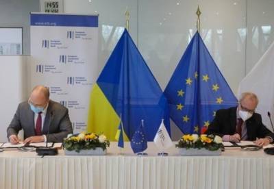 Денис Шмыгаль - Украина и ЕИБ подписали соглашения на 320 млн евро - facenews.ua - Киев - Борисполь