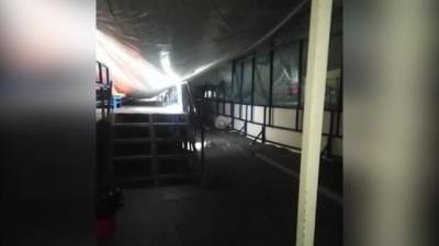 Купол ледового дворца в Брянске обрушился под тяжестью снега - piter.tv - Брянск - Брянская обл. - Следственный Комитет