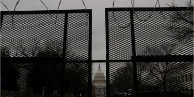 Дональд Трамп - Leah Millis - Джо Байден - В США наградили полицейского, который защищал Капитолий во время штурма - nv.ua - США