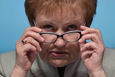Лидия Ермошина - В Белоруссии назвали лучшее время для референдума по Конституции - lenta.ru - Белоруссия