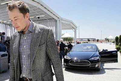 Илон Маск - Маск захотел сделать летающую Tesla - lenta.ru
