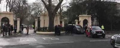 Власти Ирландии начали поиски шпионской базы в посольстве РФ в Дублине - runews24.ru - Ирландия - Дублин